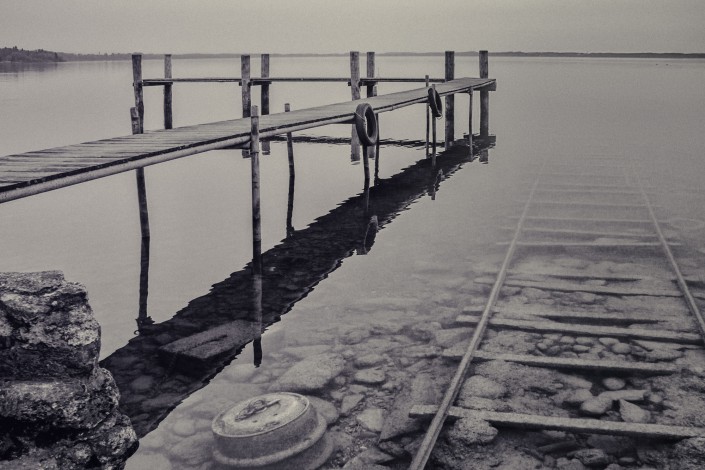 Schwarz-Weiss Black White Schwarz Weiß Landschaft Landschaftsfotografie Natur Schwarz-Weiß Landscape Architektur Architecture Outdoor Urban Lost Places Thomas Brand Ebersberg Fraueninsel Chiemsee